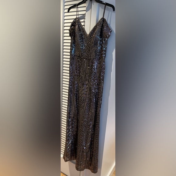 new without tag brown sequin formal gown - Picture 3 of 14